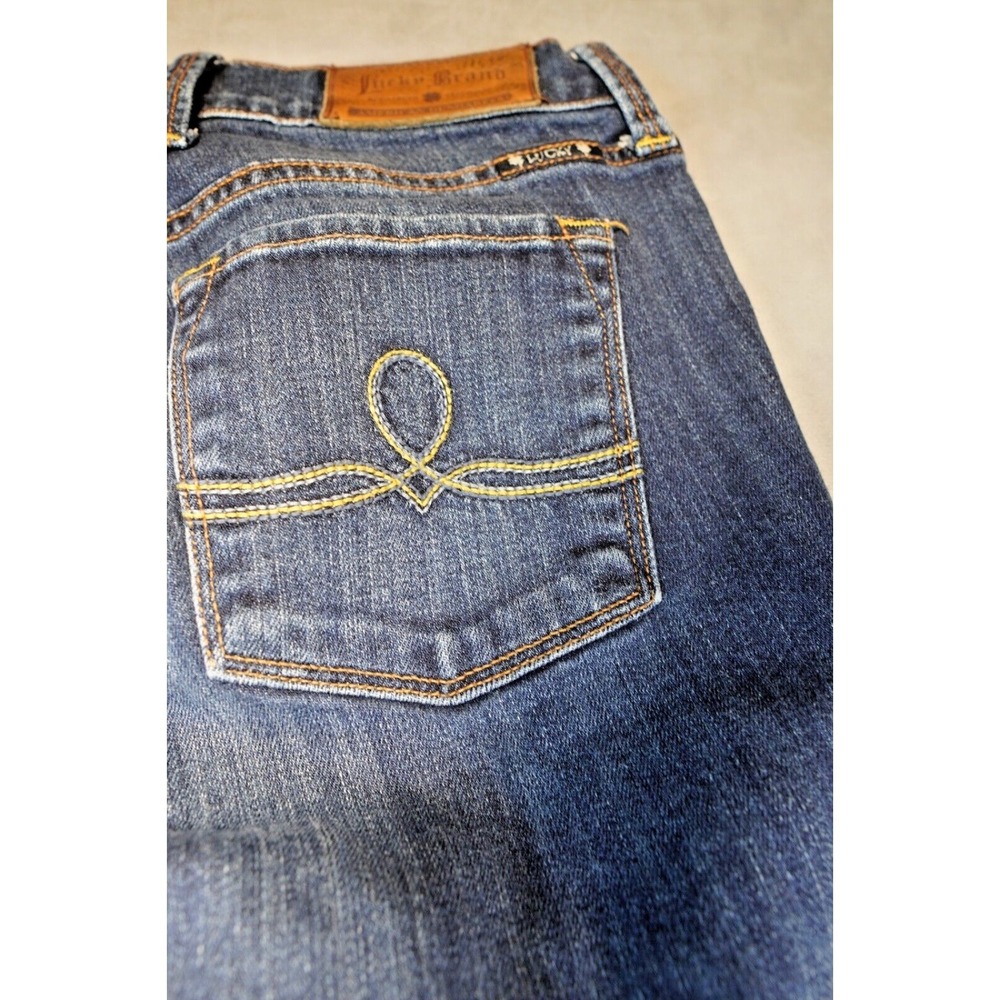 Lucky‎ Brand Womens Size 6/28 (28x32) Sofia Boot Cut Medium Wash Low Rise Jeans - Picture 2 of 11